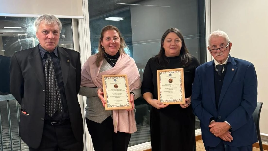 Da sinistra Claudio Sartorio, Rachele Valori, Francesca Menconi e Paolo Dazzi Da sinistra Claudio Sartorio, Rachele Valori, Francesca Menconi e Paolo Dazzi