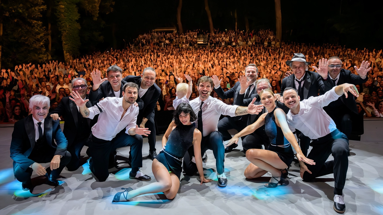 La Fondazione esulta al termine di un’altra stagione memorabile per lo storico Festival. Il teatro all’aperto ha registrato sei sold out. "Tutto questo nonostante il calo dei turisti". La Fondazione esulta al termine di un’altra stagione memorabile per lo storico Festival. Il teatro all’aperto ha registrato sei sold out. "Tutto questo nonostante il calo dei turisti".