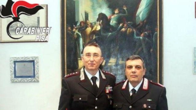 Si congeda dall’Arma dei carabinieri, dopo 40 anni di onorato servizio, il luogotenente carica speciale Fabrizio Maisto, figura di spicco... Si congeda dall’Arma dei carabinieri, dopo 40 anni di onorato servizio, il luogotenente carica speciale Fabrizio Maisto, figura di spicco...