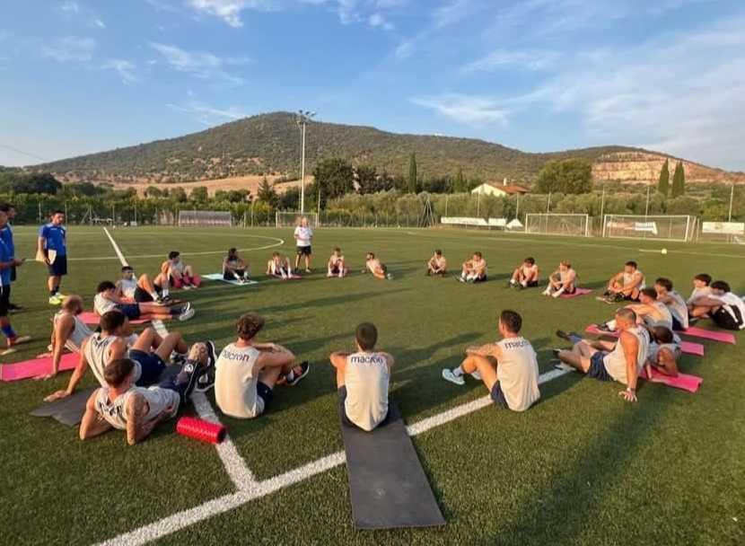 Campagnatico Arcille. Squadra al lavoro per il salto di qualità Campagnatico Arcille. Squadra al lavoro per il salto di qualità