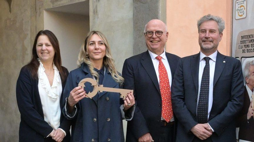 L’evento di Comieco sarà inaugurato domani sotto il loggiato di Palazzo Pretorio ed è un passaggio di testimone con la città di Salerno .