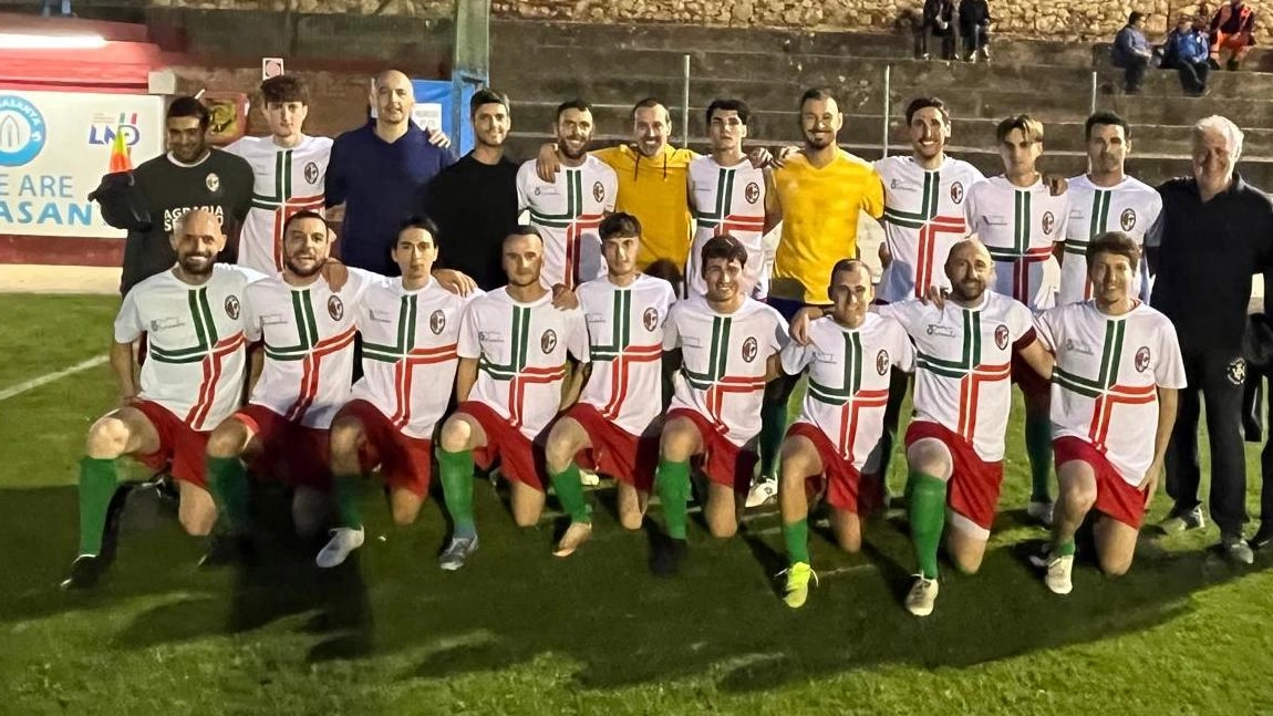 pontestrada 3 strettoia 0 PONTESTRADA: Bartelletti, Gaina, Graziani (Lupoli), Bianchini, Favret, Mancini (Barricelli), Granaiola, Mazzei, Landi (Tartarini), Ricci (Galeotti), Macchiarini. All. Galeotti. STRETTOIA: Tarabella,... pontestrada 3 strettoia 0 PONTESTRADA: Bartelletti, Gaina, Graziani (Lupoli), Bianchini, Favret, Mancini (Barricelli), Granaiola, Mazzei, Landi (Tartarini), Ricci (Galeotti), Macchiarini. All. Galeotti. STRETTOIA: Tarabella,...