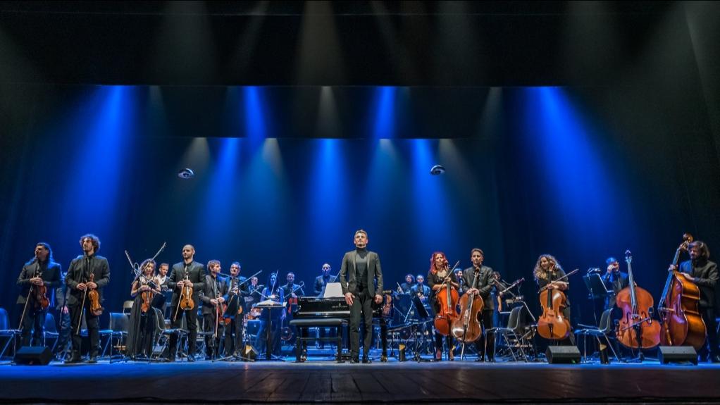 https://www.lanazione.it/image-service/view/acePublic/alias/contentid/N2EzNWU4OTYtMDNmMC00/0/firenze-in-scena-bolero-e-carmina-burana.jpeg?f=16:9&w=1200&h=630
