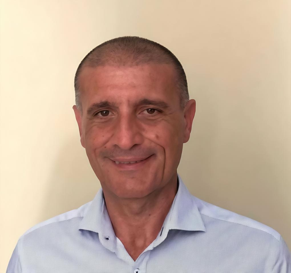 Piana senza connessione. I Comuni scrivono al Prefetto e bloccano gli scavi per la fibra Piana senza connessione. I Comuni scrivono al Prefetto e bloccano gli scavi per la fibra