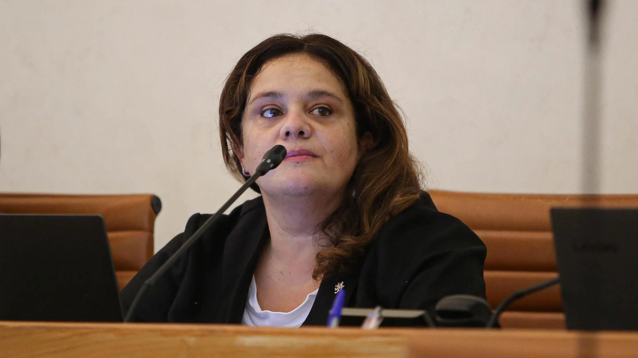 "Vogliono insabbiare le frasi del Capo di gabinetto" "Vogliono insabbiare le frasi del Capo di gabinetto"