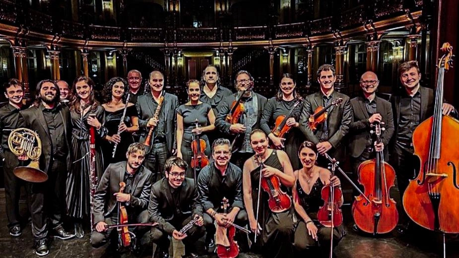 La CorOrchestra di Cortona, diretta dal Maestro Marco Ferruzzi, aprirà la rassegna “Rocche e ville... All’opera“ La CorOrchestra di Cortona, diretta dal Maestro Marco Ferruzzi, aprirà la rassegna “Rocche e ville... All’opera“
