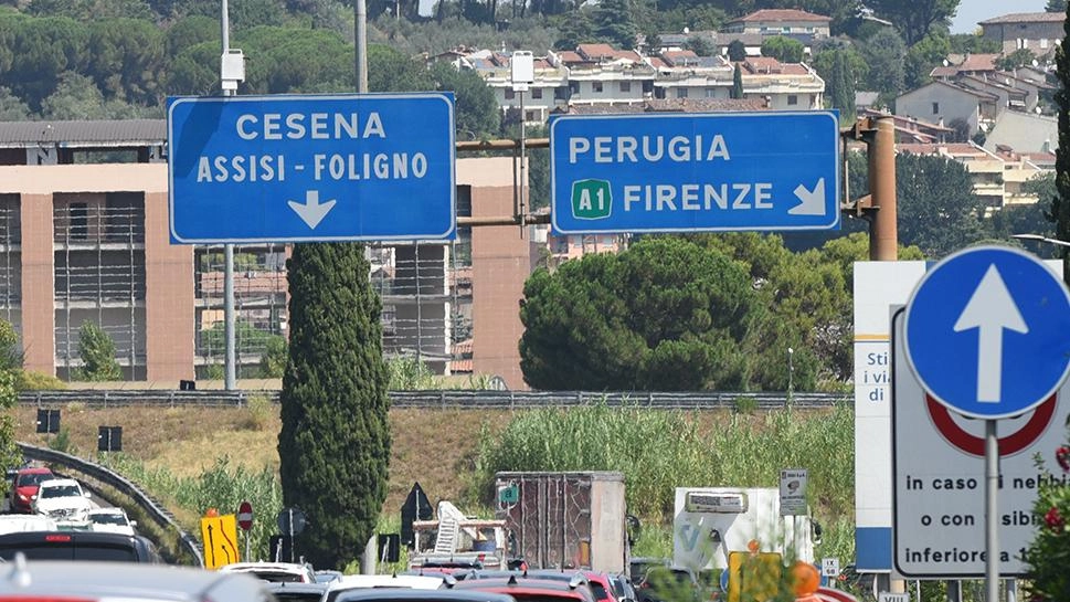 Il centrosinistra in regione respinge l’atto dell’opposizione . Proietti: "Le opere senza risorse non si fanno. Progetto, c’è solo il preliminare". Il centrosinistra in regione respinge l’atto dell’opposizione . Proietti: "Le opere senza risorse non si fanno. Progetto, c’è solo il preliminare".