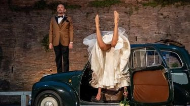 In scena alle 17,30 la rappresentazione "Felici per sempre". In scena alle 17,30 la rappresentazione "Felici per sempre".