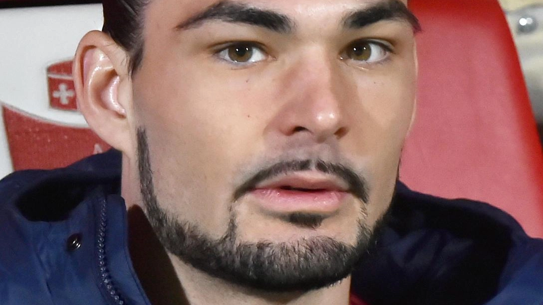 Infortunio grave per il difensore Sazonov dell'Empoli: lesione al legamento crociato anteriore. Altri giocatori in dubbio per le prossime partite. Infortunio grave per il difensore Sazonov dell'Empoli: lesione al legamento crociato anteriore. Altri giocatori in dubbio per le prossime partite.