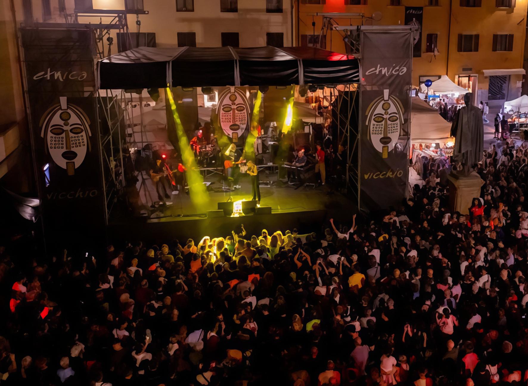 etnica conquista il mugello artisti emergenti e cibo dal mondo