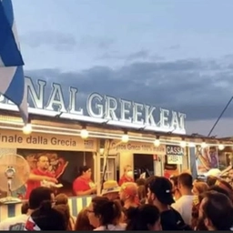 Un festival greco nel cuore della città di Arezzo
