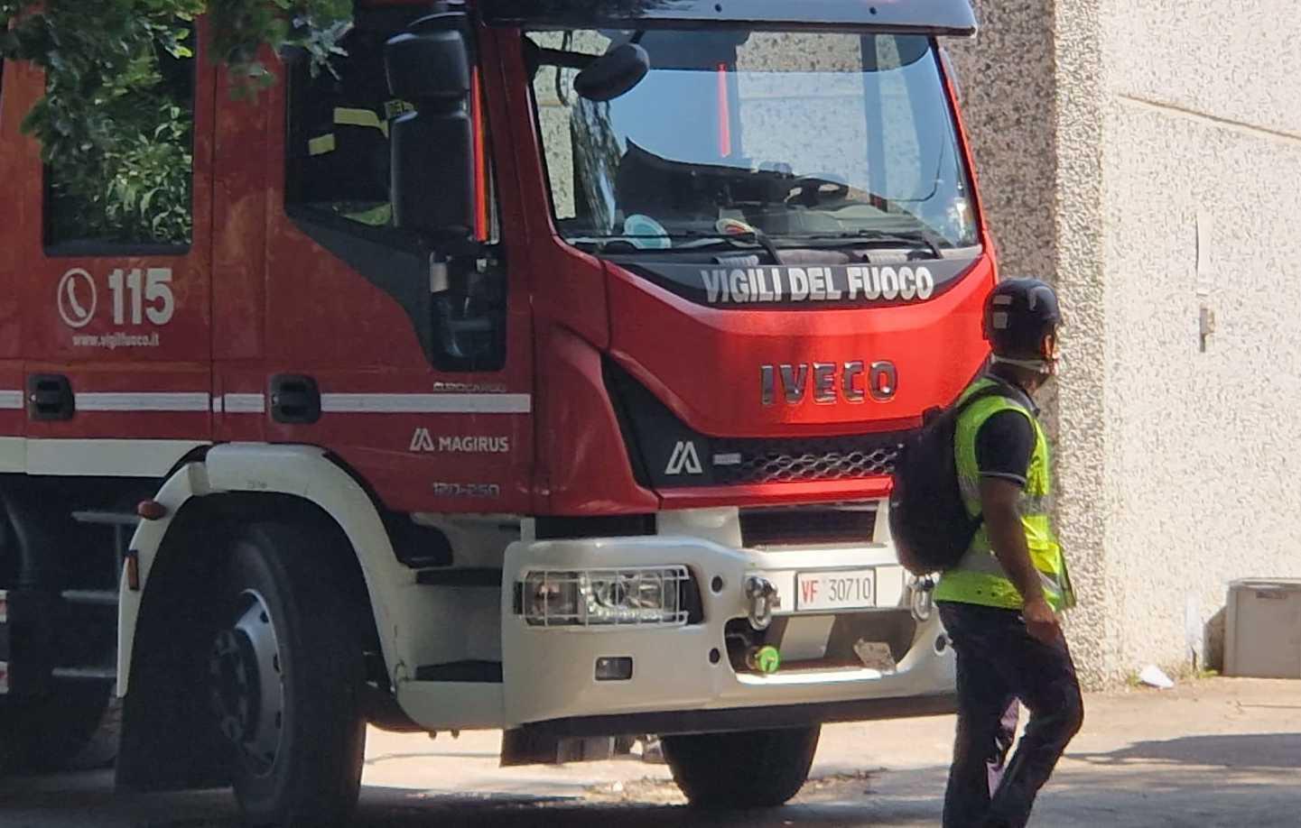 Pompieri lasciati senza cibo: "Valutiamo lo sciopero"