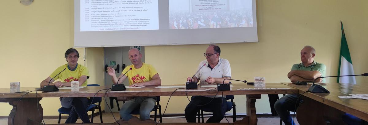 Medievalis, si alza il sipario. Cortei, banchetti e accampamenti: "Maxi evento animato dai volontari"
