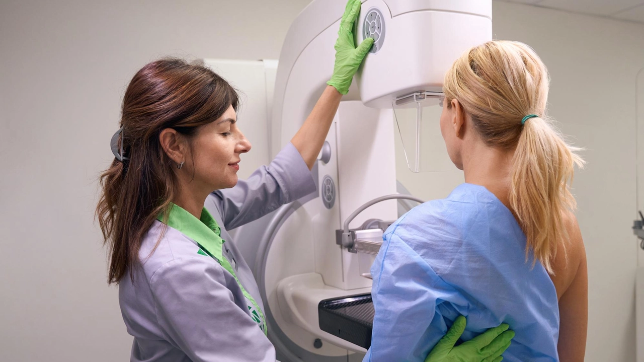 Il progetto ’Salute in Comune’ consentirà alle donne di effettuare mammografie gratuite nei camper attrezzati Il progetto ’Salute in Comune’ consentirà alle donne di effettuare mammografie gratuite nei camper attrezzati