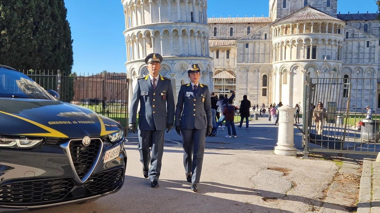 L’operazione è stata condotta dalla Guardia di Finanza di Pisa L’operazione è stata condotta dalla Guardia di Finanza di Pisa