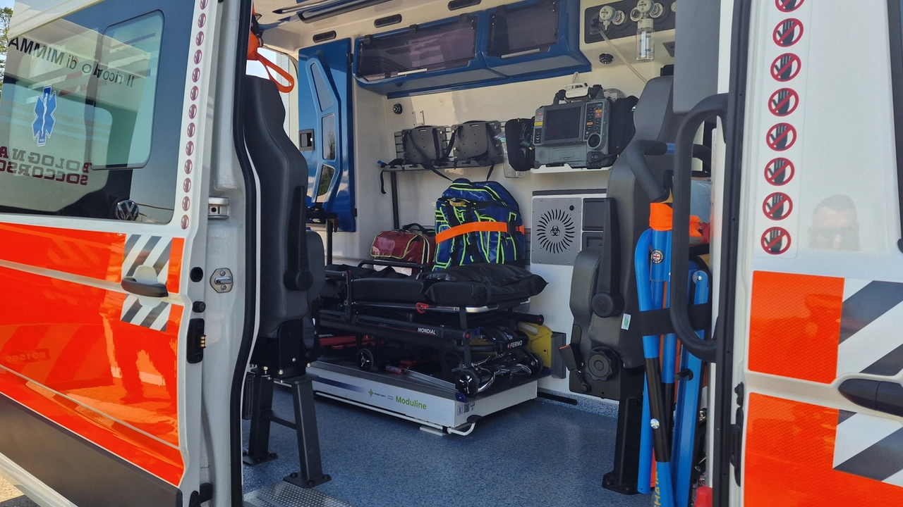 Sul posto è intervenuta l'ambulanza che ha rianimato il piccolo (Foto di repertorio) Sul posto è intervenuta l'ambulanza che ha rianimato il piccolo (Foto di repertorio)