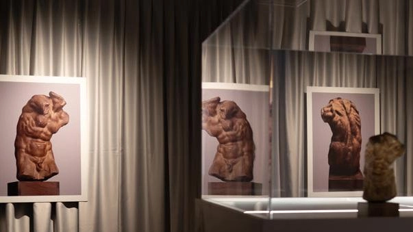 Alcune delle numerose opere che saranno esposte a Venezia fino al prossimo 19 novembre e a cui ha dato il suo contributo anche Pietrasanta attraverso la collezione del Museo dei bozzetti che ha da poco festeggiato 40 anni Alcune delle numerose opere che saranno esposte a Venezia fino al prossimo 19 novembre e a cui ha dato il suo contributo anche Pietrasanta attraverso la collezione del Museo dei bozzetti che ha da poco festeggiato 40 anni