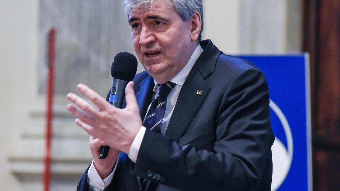 ’Spazio alla cultura’. Via all’evento di FdI. Tanti vip al Niccolini ’Spazio alla cultura’. Via all’evento di FdI. Tanti vip al Niccolini