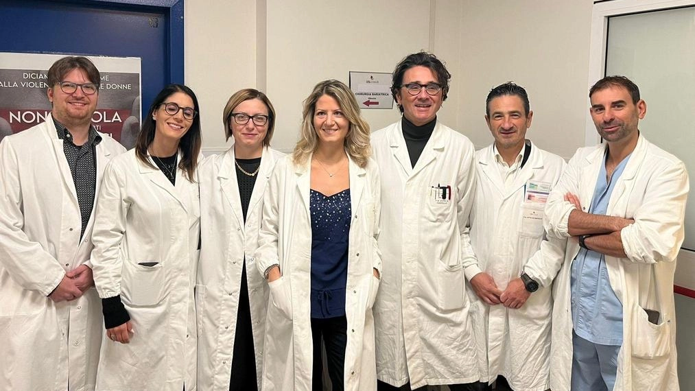 Il team che ha eseguito l’intervento nell’ospedale di Città di Castello Il team che ha eseguito l’intervento nell’ospedale di Città di Castello
