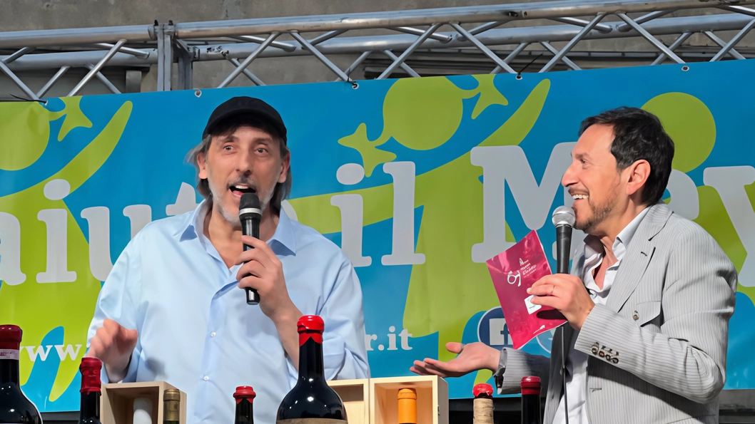 Il momento dedicato all’Etichetta d’Artista arricchito dalla presenza di Massimo Ceccherini Il momento dedicato all’Etichetta d’Artista arricchito dalla presenza di Massimo Ceccherini