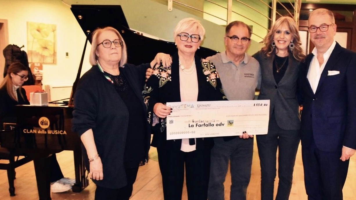 Loriana Landi, Olga Ciaramella, Roberto Martinelli, Francesca Bini e Carlo Sestini Loriana Landi, Olga Ciaramella, Roberto Martinelli, Francesca Bini e Carlo Sestini