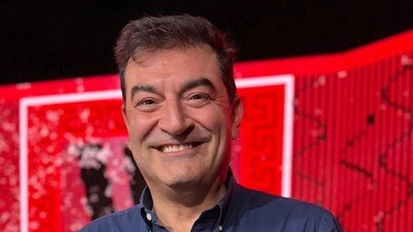 Il 30 agosto in piazza Torre di Berta a Sansepolcro ci sarà «Bollicine« questo il titolo dello spettacolo di un Max Giusti in versione inedita
