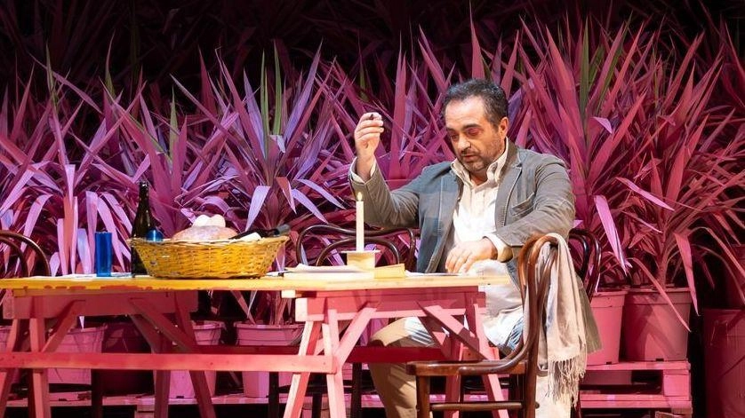 La pocket-opera "Bohème" ideata da Gianluca Terranova prosegue il suo percorso con spettacoli a Orvieto e Todi. In programma anche concerti e performance musicali a Perugia. La pocket-opera "Bohème" ideata da Gianluca Terranova prosegue il suo percorso con spettacoli a Orvieto e Todi. In programma anche concerti e performance musicali a Perugia.
