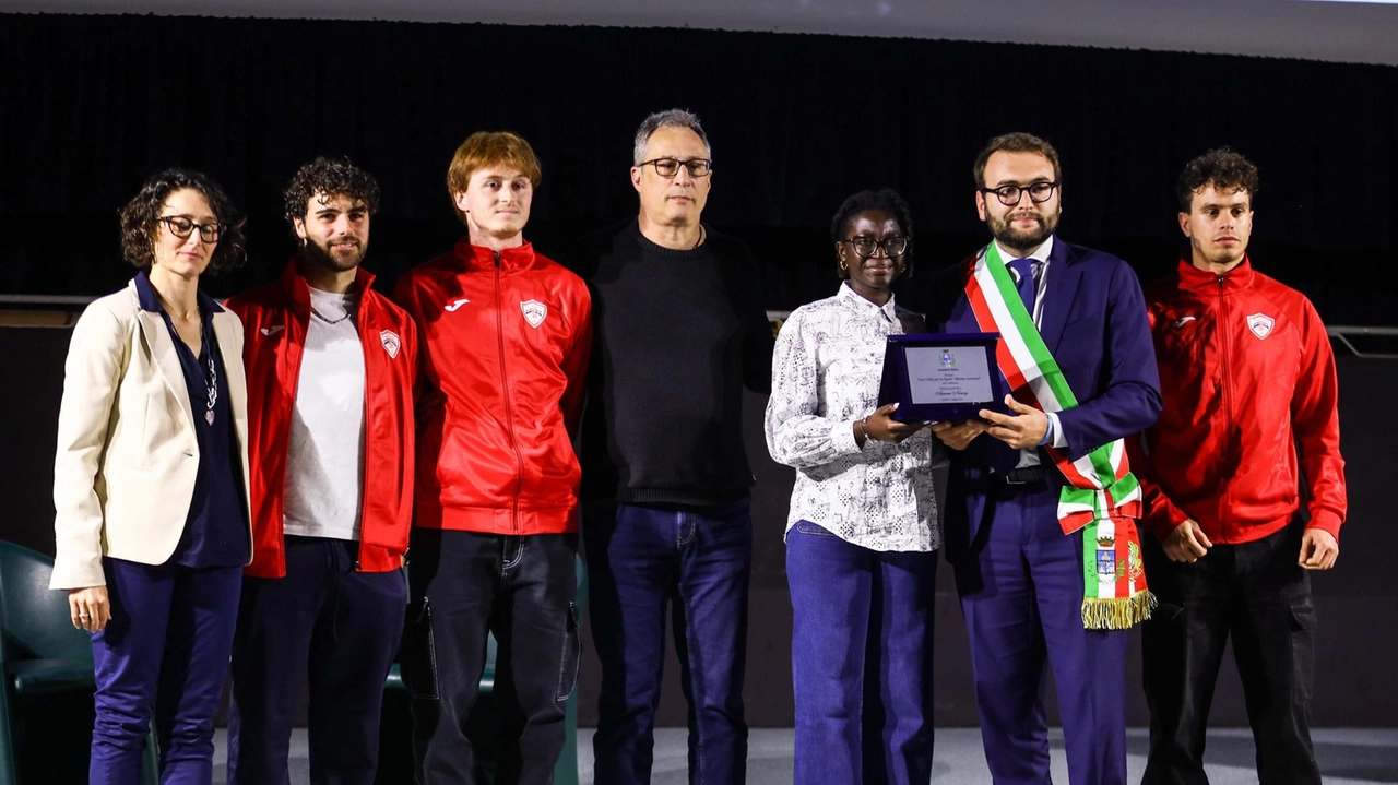 Una menzione per il calciatore scomparso a 22 anni e per l’ex pallavolista che lotta contro la malattia Una menzione per il calciatore scomparso a 22 anni e per l’ex pallavolista che lotta contro la malattia