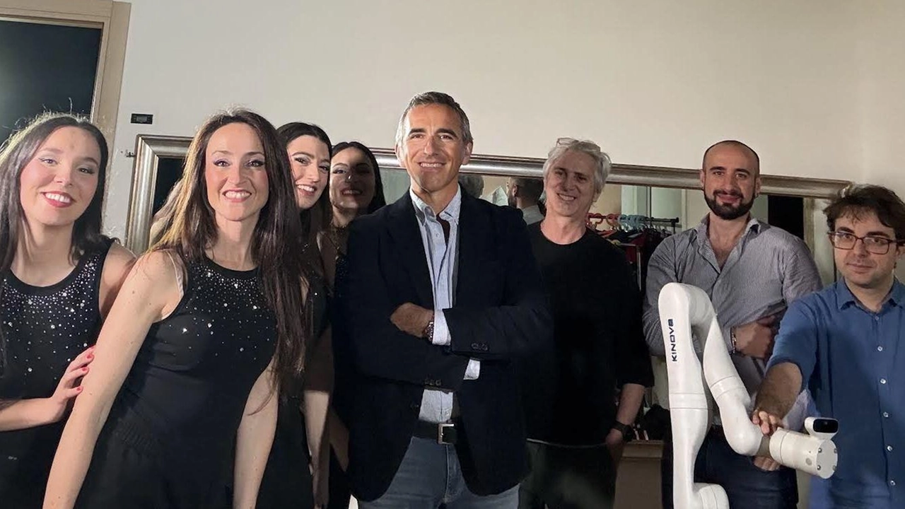 Nozze tra danza e robotica. La coreografica stupisce