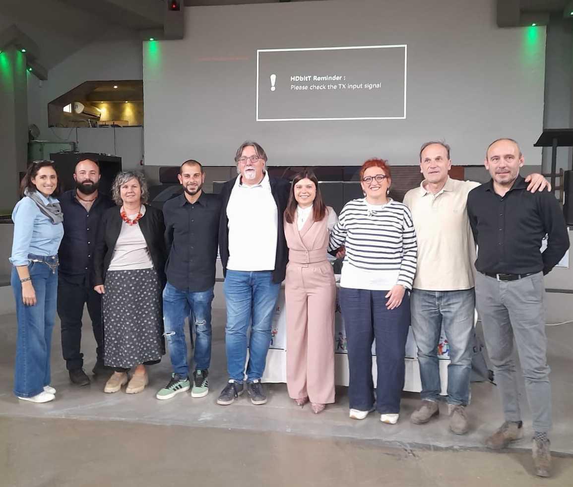 https://www.lanazione.it/image-service/view/acePublic/alias/contentid/N2Q4N2QyNTUtNmEzNy00/0/i-risultati-di-job-street-possibilita-di-lavoro-pur-partendo-da-situazioni-difficili.jpeg