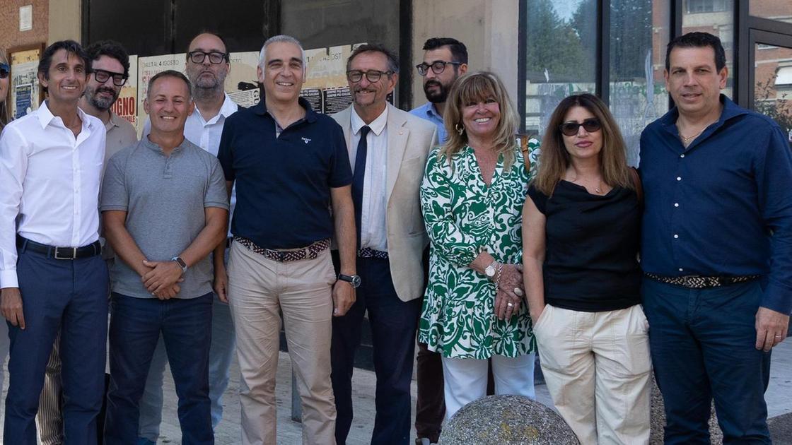 https://www.lanazione.it/image-service/view/acePublic/alias/contentid/N2QwMjhkMzEtYjk3Yy00/0/fdi-e-la-sfida-al-governo-regionale-donzelli-pisanizzare-la-toscana.jpeg?f=16:9&w=1200&h=630