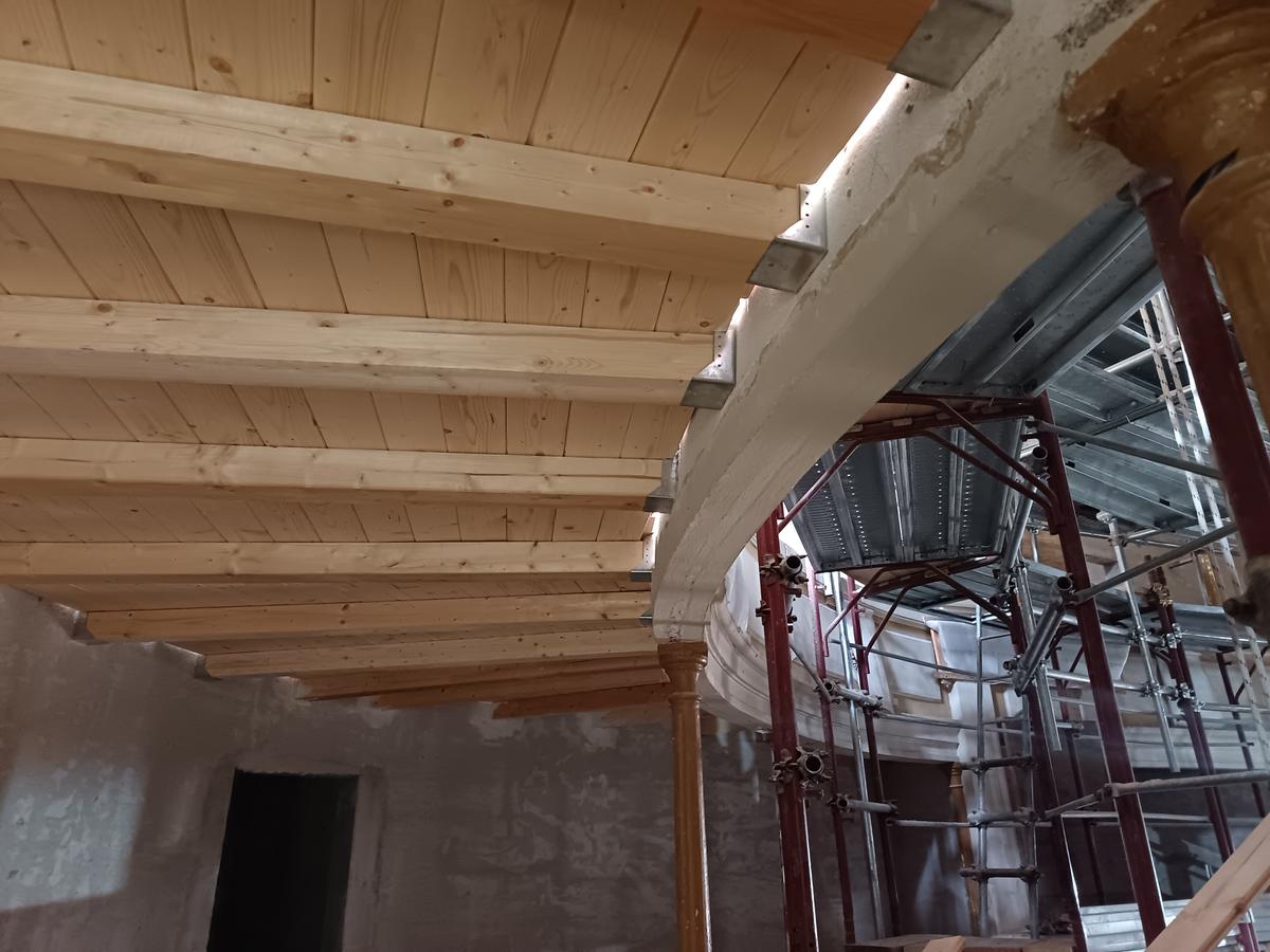 cascina procedono spediti i lavori al teatro bellotti bon