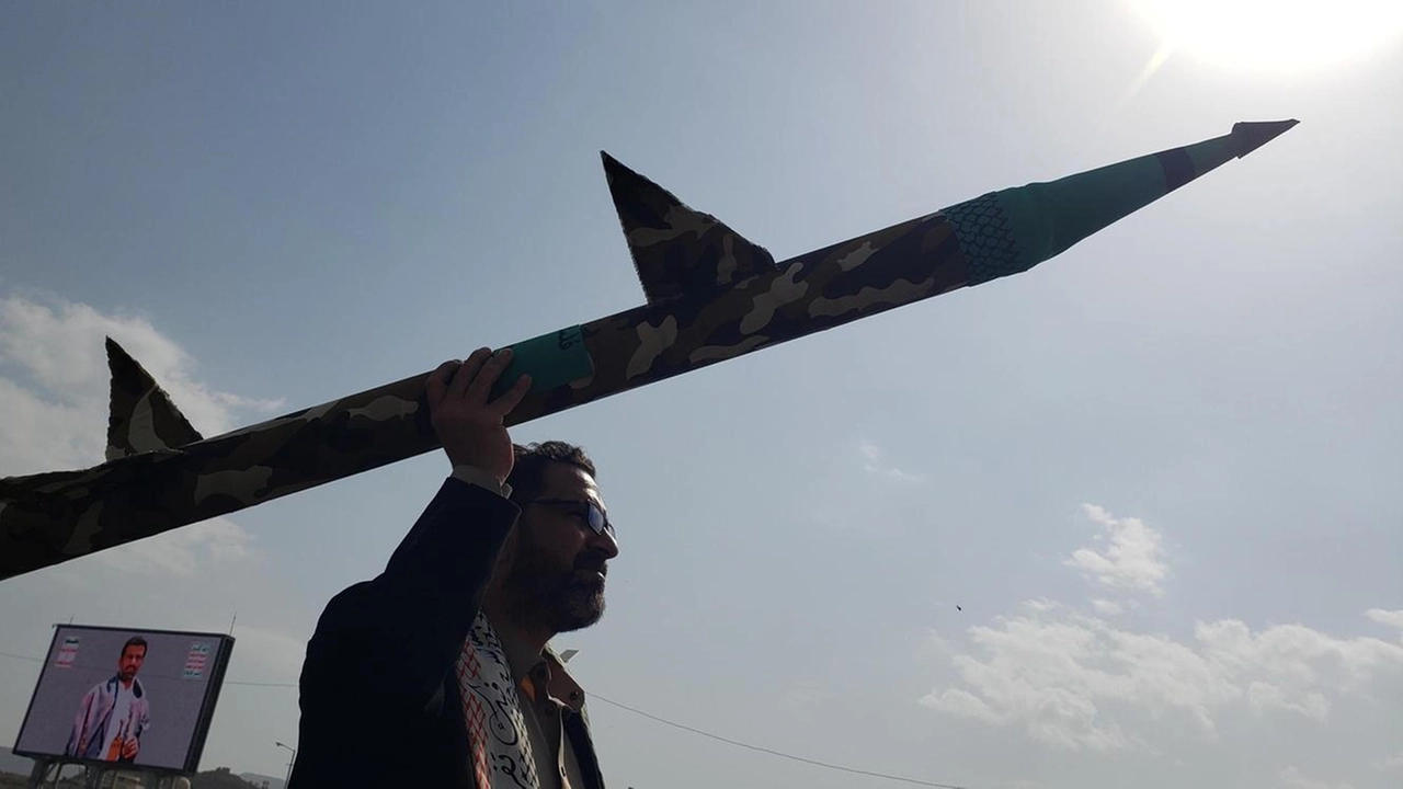 'Finché non cesseranno gli attacchi all'Iran' 'Finché non cesseranno gli attacchi all'Iran'