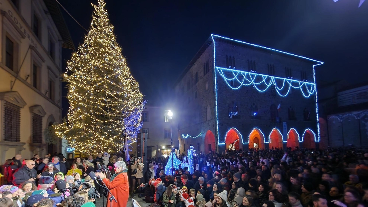 Spampani sferza il Comune: "Le mete vicine mosse con largo anticipo". Rabbia anche tra i commercianti del centro: "Manca la programmazione". Spampani sferza il Comune: "Le mete vicine mosse con largo anticipo". Rabbia anche tra i commercianti del centro: "Manca la programmazione".