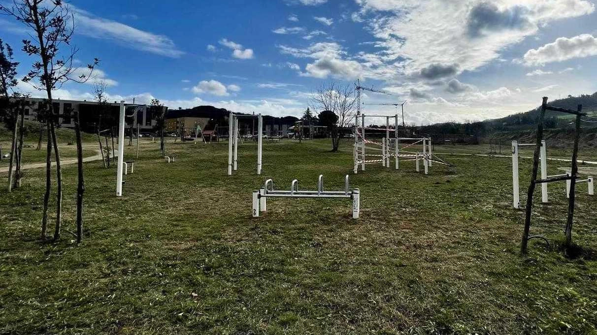 Presidio, pulizia e svuotamento periodico dei cestini gettacarte: il Comune di Todi ha esteso il servizio che interessa tutti i. parchi comunali Presidio, pulizia e svuotamento periodico dei cestini gettacarte: il Comune di Todi ha esteso il servizio che interessa tutti i. parchi comunali