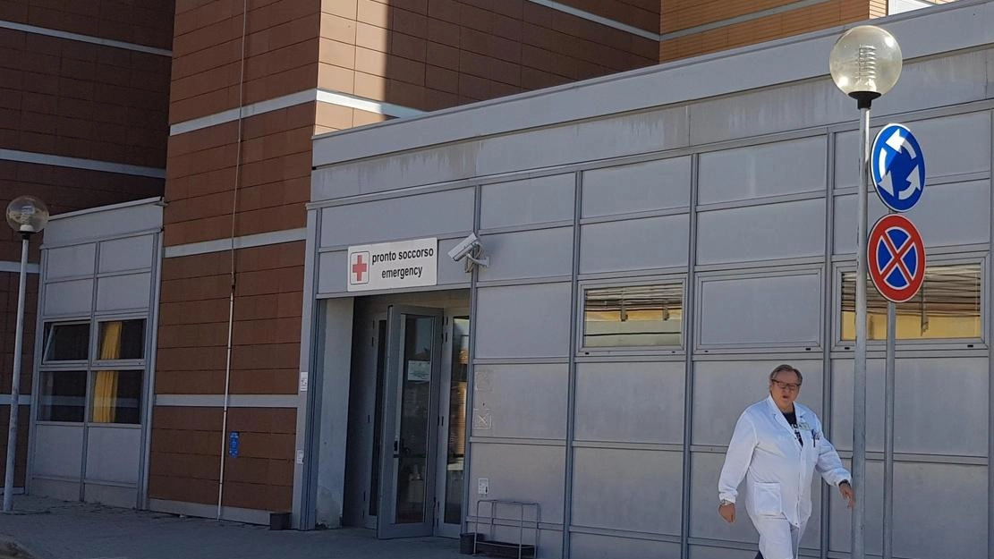 L’ospedale della Fratta torna al centro dell’attenzione per il cambio di primario in ortopedia: levata di scudi da parte di Carini Fdi ma anche del. sindaco Meoni L’ospedale della Fratta torna al centro dell’attenzione per il cambio di primario in ortopedia: levata di scudi da parte di Carini Fdi ma anche del. sindaco Meoni