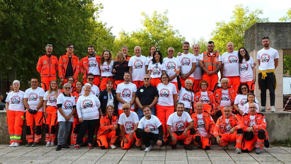 Presentato un nuovo mezzo per i servizi a sostegno dei cittadini Presentato un nuovo mezzo per i servizi a sostegno dei cittadini