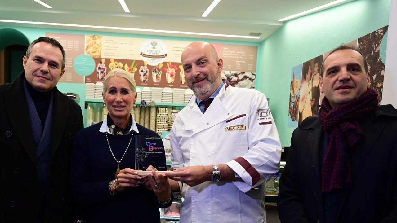Piero Pacini con la moglie Caroline, Francesco Bertoneri e Andrea Prandini Piero Pacini con la moglie Caroline, Francesco Bertoneri e Andrea Prandini