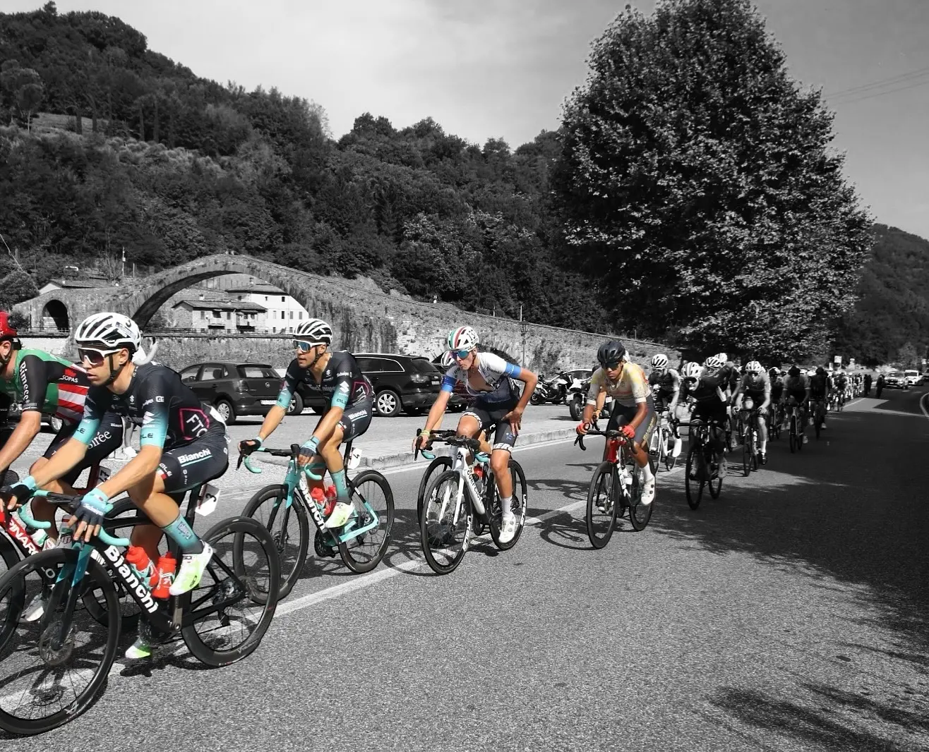 Ciclismo, la gara di Cesa festeggia le 102 edizioni