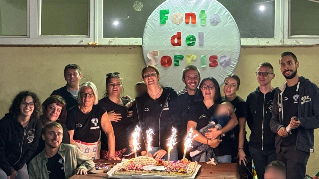 I giovani volontari che animano l’associazione “Fonte del sorriso“