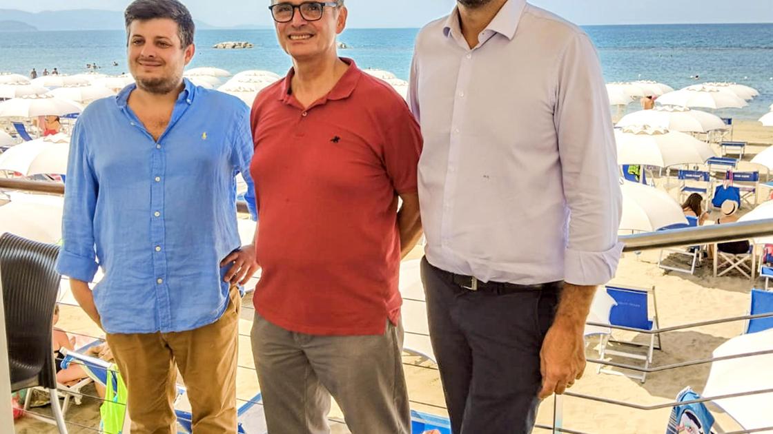 Legambiente fa tappa nel Golfo. È scattata l’adesione all’iniziativa: "Comune amico delle tartarughe" Legambiente fa tappa nel Golfo. È scattata l’adesione all’iniziativa: "Comune amico delle tartarughe"