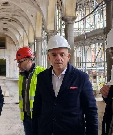“L’intervento per riqualificare l’istituto Paladini Civitali è stato un lavoro straordinario“ “L’intervento per riqualificare l’istituto Paladini Civitali è stato un lavoro straordinario“