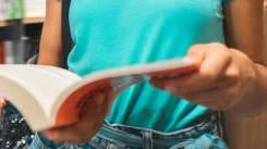 Oggi alle 17 nella sala ragazzi della Lazzerini il secondo incontro del gruppo di lettura per ragazze e... Oggi alle 17 nella sala ragazzi della Lazzerini il secondo incontro del gruppo di lettura per ragazze e...