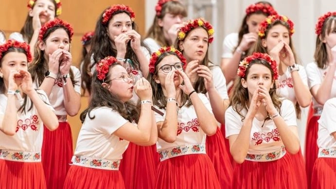 A Lucca da 15 Paesi per il concorso internazionale. Il primo concerto sarà domani in San Paolino .
