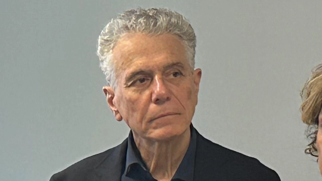 Il Dottore Andrea Romani, direttore Dipartimento Testa collo e organi di senso Asl Toscana Sud Est