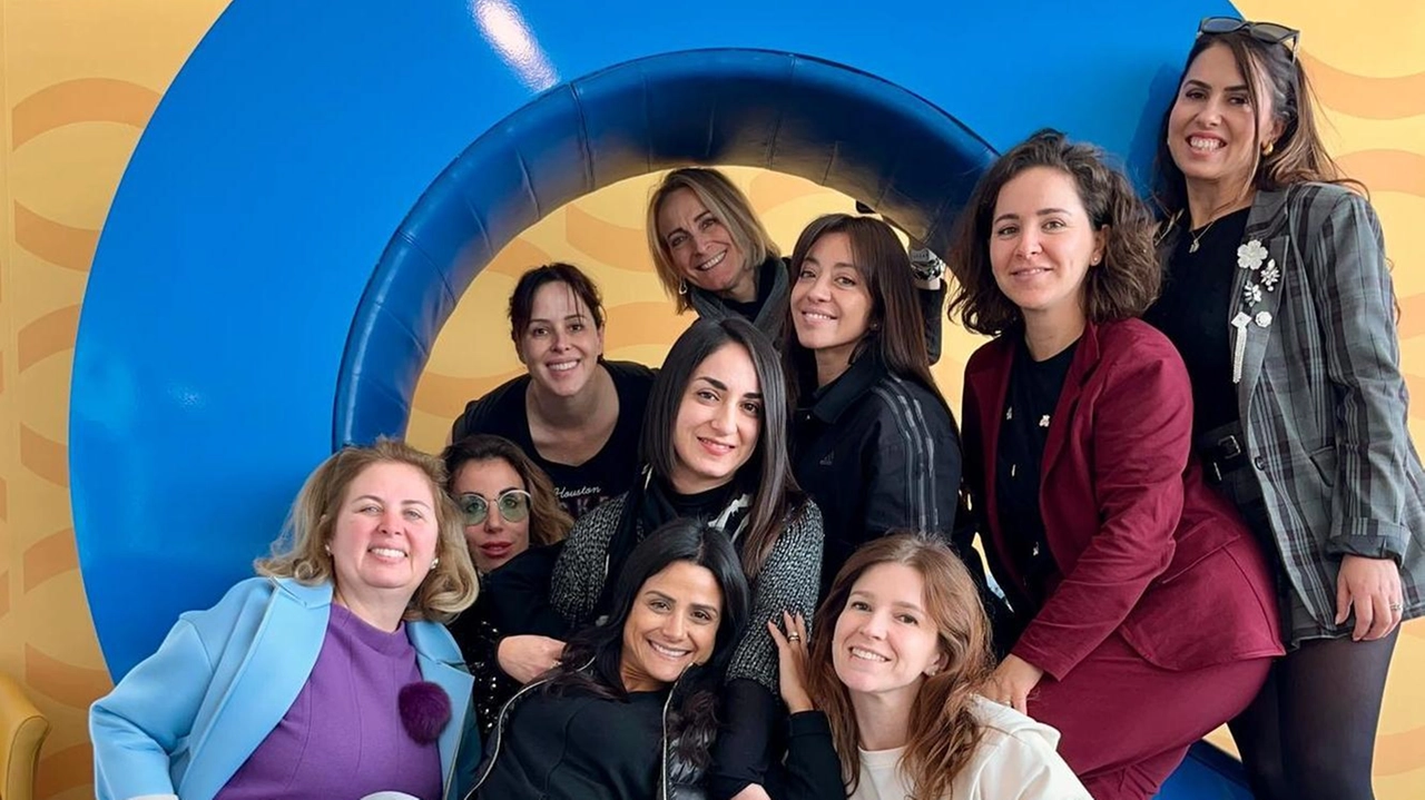 Una sorpresa che ora le dipendenti di Butera Clinic toccano con mano “Siamo tutte insieme nel giro del Mediterraneo, così si fa team building“ . Una sorpresa che ora le dipendenti di Butera Clinic toccano con mano “Siamo tutte insieme nel giro del Mediterraneo, così si fa team building“ .