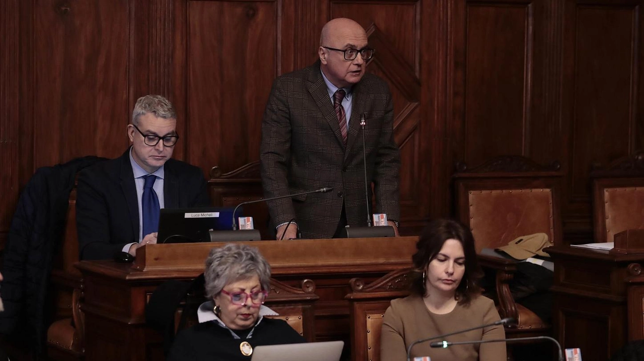 Il consigliere Pd, Alessandro Masi, tuona: «La città dovrebbe mangiare pane e Biotecnopolo, invece non si sa nulla del progetto» Il consigliere Pd, Alessandro Masi, tuona: «La città dovrebbe mangiare pane e Biotecnopolo, invece non si sa nulla del progetto»