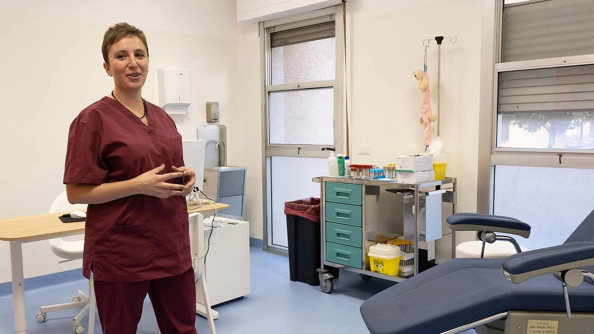 La "Società Soccorso Pubblico" di Montecatini ha aperto un nuovo ambulatorio infermieristico, offrendo servizi personalizzati e di alta qualità per migliorare la salute dei cittadini. La struttura, situata in via Manin, amplia l'offerta della società di volontariato, diventando un punto di riferimento per la comunità locale. La "Società Soccorso Pubblico" di Montecatini ha aperto un nuovo ambulatorio infermieristico, offrendo servizi personalizzati e di alta qualità per migliorare la salute dei cittadini. La struttura, situata in via Manin, amplia l'offerta della società di volontariato, diventando un punto di riferimento per la comunità locale.