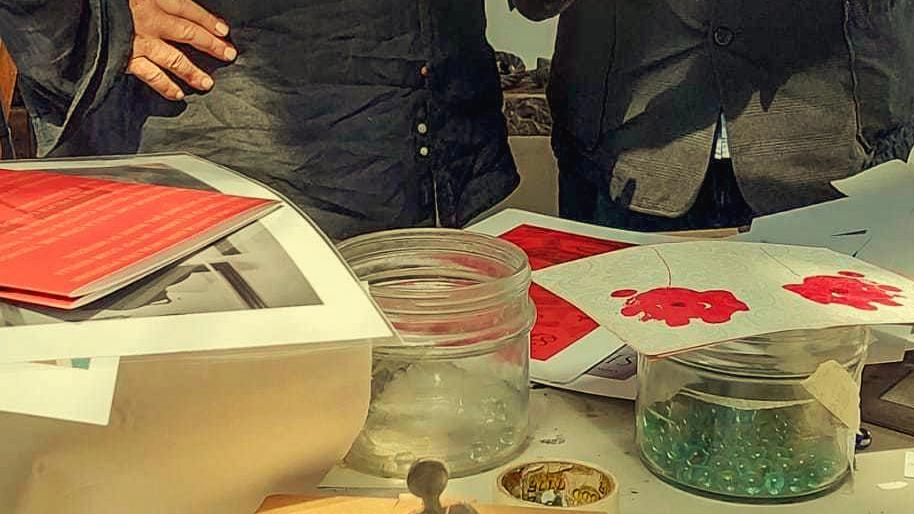 Questi sono gli artisti che collaborano con il progetto The Spezziner: Alberto Barli, Alberto Cavanna, Alberto Sordi, Aldo Righetti,... Questi sono gli artisti che collaborano con il progetto The Spezziner: Alberto Barli, Alberto Cavanna, Alberto Sordi, Aldo Righetti,...