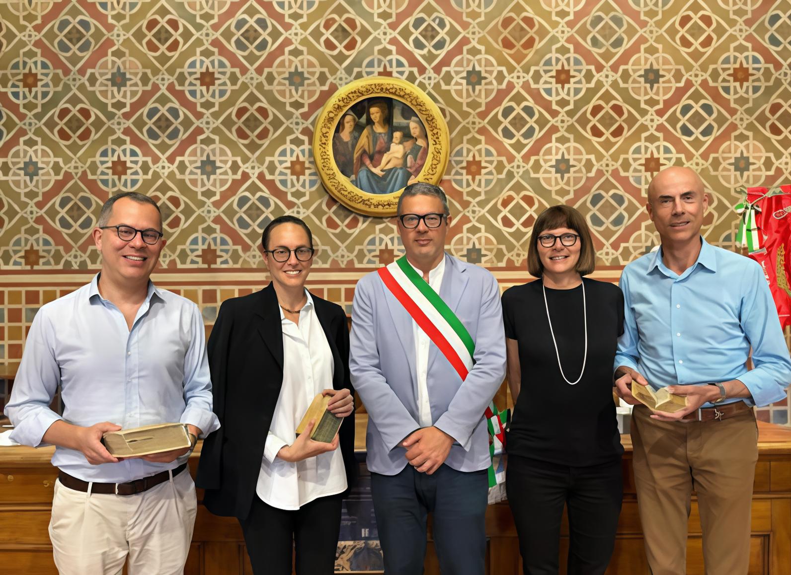 La Divina Commedia va a nozze. Il restauro di una copia del 1512 grazie agli sposi mecenati La Divina Commedia va a nozze. Il restauro di una copia del 1512 grazie agli sposi mecenati